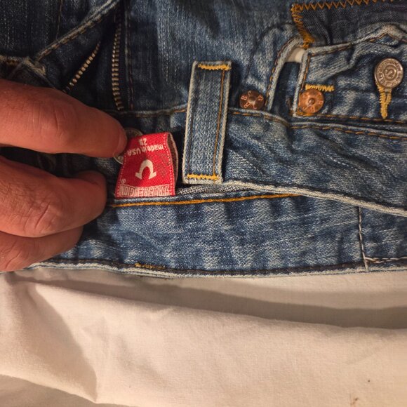 True Religion jeans size 29 excellent condition, they look brand new - Picture 4 of 8